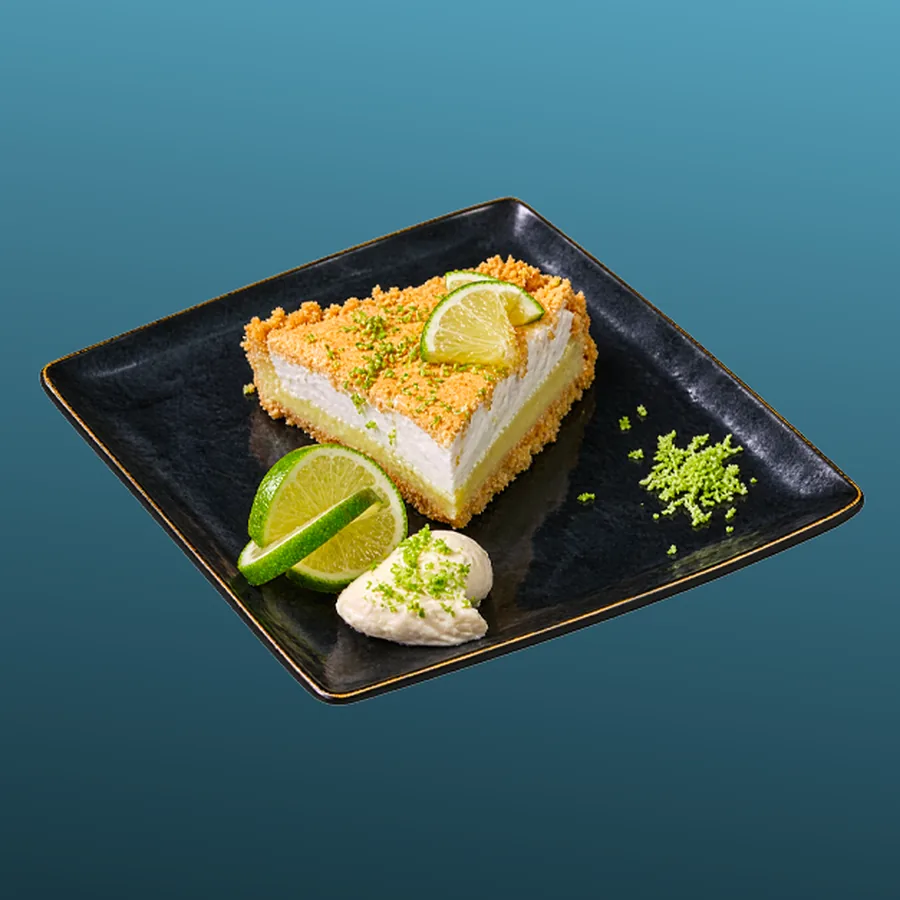 ペストリー／本日のデザート — 本日のライムタルト。ビスケットのクランブルとホイップクリームを添えて。 · Sphère Restaurant by Léa, Kouba, Alger
